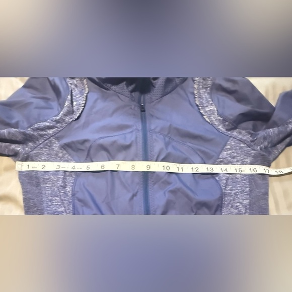Lululemon Run: Nothin' But Run Jacket
Power Purple - Picture 12 of 13